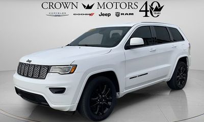 2020 Jeep Grand Cherokee Laredo