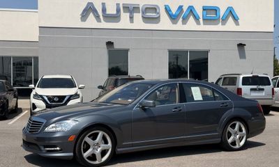 2011 Mercedes-Benz S-Class S550