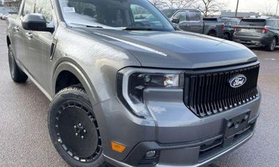 2026 Ford Maverick Lobo
