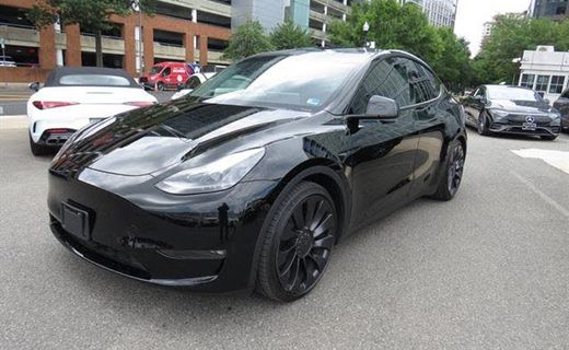 2024 Tesla Model Y Performance