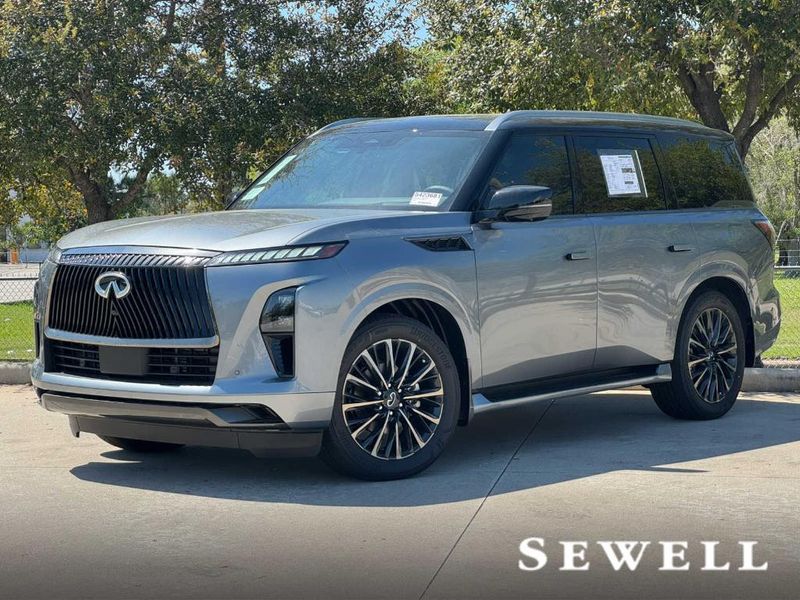 2026 Infiniti QX80 — a typically priced live listing