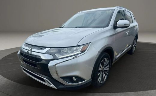 2019 Mitsubishi Outlander SE