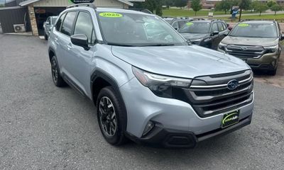 2025 Subaru Forester Premium