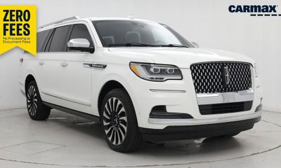 2023 Lincoln Navigator L BL