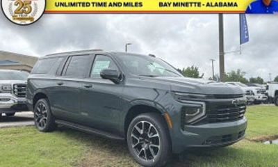 2026 Chevrolet Suburban LT
