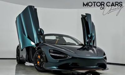 2024 McLaren 750S Spider