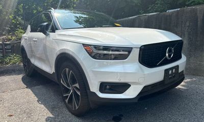 2020 Volvo XC40