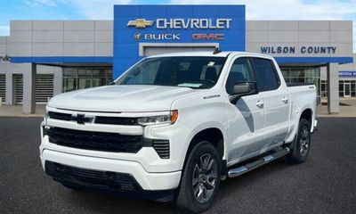 2022 Chevrolet Silverado RST