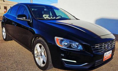 2015 Volvo S60 Premier NON R