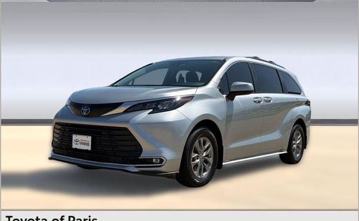 2024 Toyota Sienna XLE