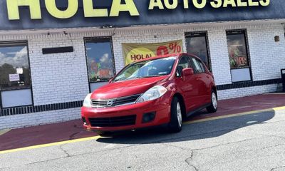 2011 Nissan Versa 18 S