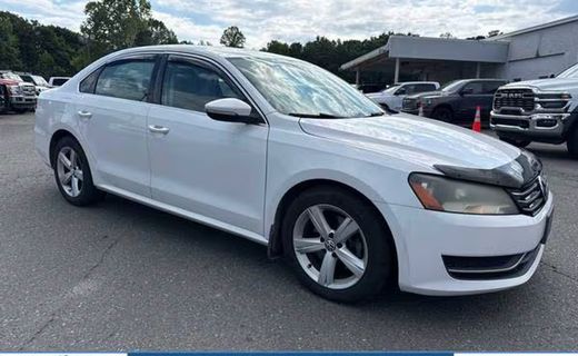 2012 Volkswagen Passat SE