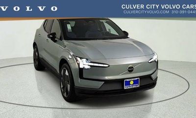 2026 Volvo EX30 Plus