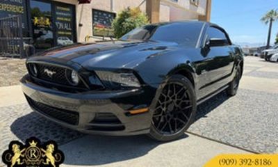 2014 Ford Mustang GT Convertible