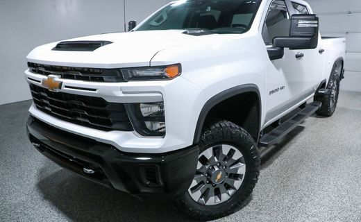 2024 Chevrolet Silverado HD Custom