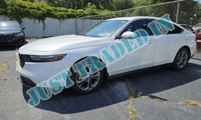 2024 Honda Accord EX W OUT