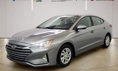 2020 Hyundai Elantra SE