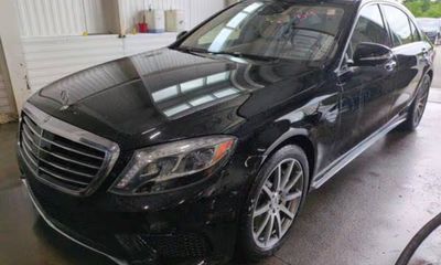 2015 Mercedes-Benz S-Class S63 AMG 4