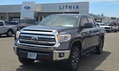2017 Toyota Tundra SR5 TRD Pro