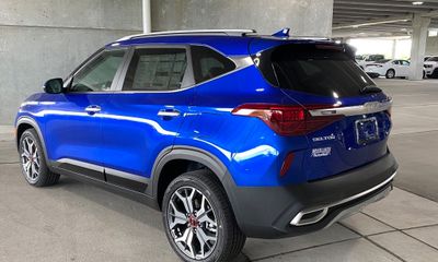 2023 Kia Seltos SX