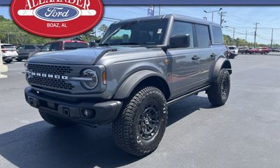 2026 Ford Bronco Badlands