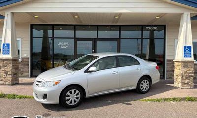2011 Toyota Corolla LE