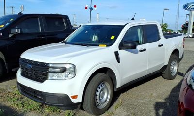 2024 Ford Maverick XL