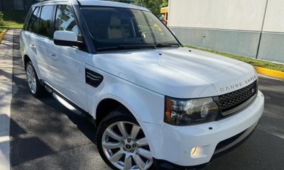 2013 Land Rover Range Sport HSE