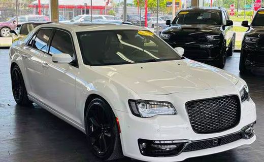 2023 Chrysler 300 300C
