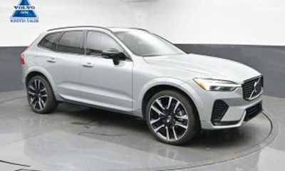 2026 Volvo XC60 Core