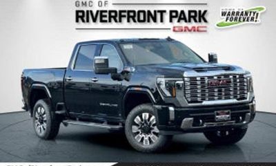 2026 GMC Sierra HD SLT