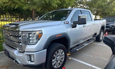 2020 GMC Sierra Denali