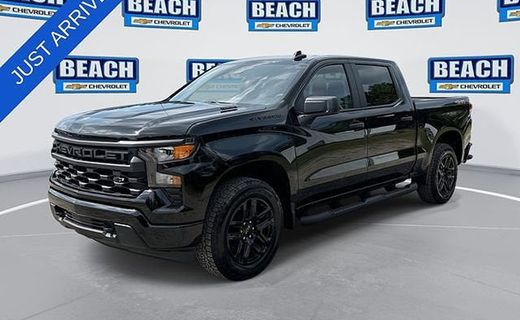 2026 Chevrolet Silverado Custom