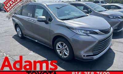 2026 Toyota Sienna Limited