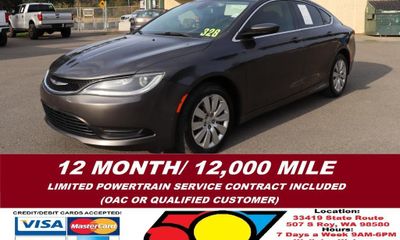 2016 Chrysler 200 LX