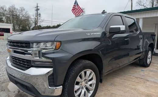 2021 Chevrolet Silverado LT