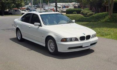 2002 BMW 525I