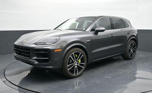 2026 Porsche Cayenne S