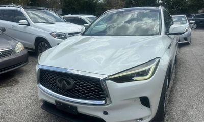 2021 Infiniti QX50 Essential