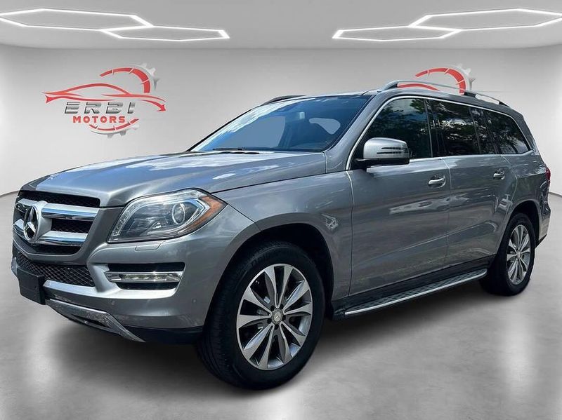 2014 Mercedes-Benz GL-Class — a typically priced live listing
