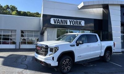 2026 GMC Sierra AT4
