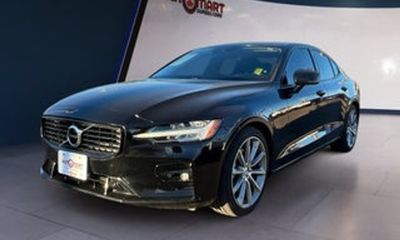 2023 Volvo S60 Plus Dark With