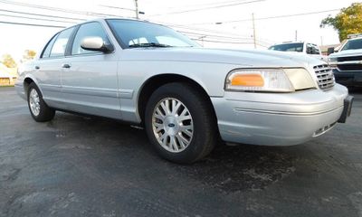 2003 Ford Crown Victoria LX