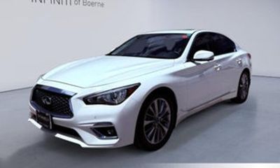 2023 Infiniti Q50 Luxe