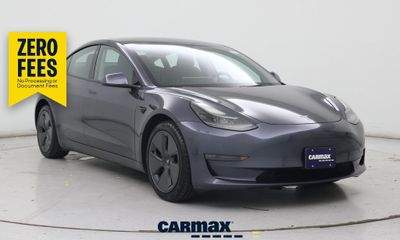 2022 Tesla Model 3 Long Range