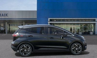 2023 Chevrolet Bolt EV 2LT