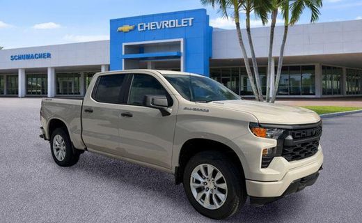 2026 Chevrolet Silverado Custom