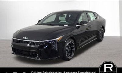 2026 Kia K4 GT Line