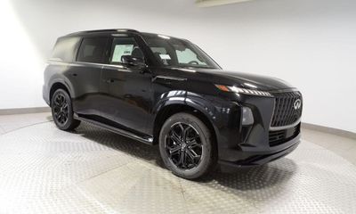 2027 Infiniti QX80 Sport