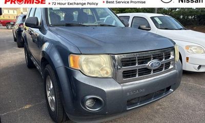 2010 Ford Escape XLS